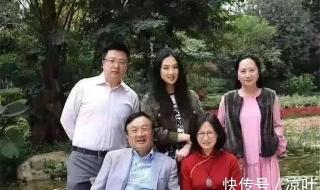 任正非有什么背景 任正非现任妻子是谁